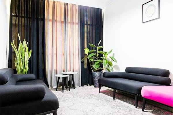 دکتر پارسا عزیزی نوبیت دهی مشاوره دکتر پارسا عزیزی