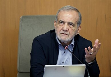 تاکید رئیس جمهور بر تسریع در ساخت نیروگاه های خورشیدی