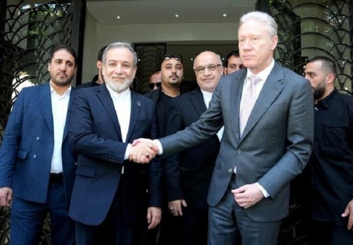 حزب الله بدون تصمیم ایران سلاحش را تحویل نمی دهد حزب الله بدون تصمیم ایران سلاحش را تحویل نمی دهد